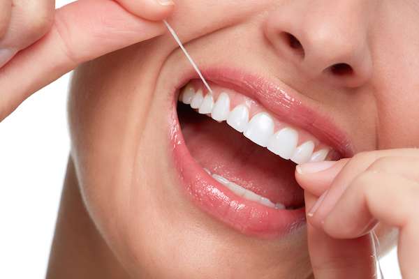 Cleaning Tips From a General Dentist from Northside Dental Care, PC in Peabody, MA