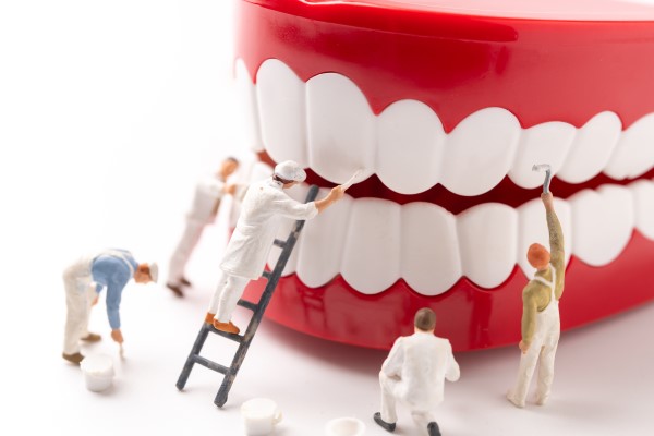 Risks Of Denture Repair At Home
